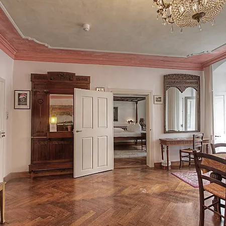 فندق Orphee - Kleines Haus 3*