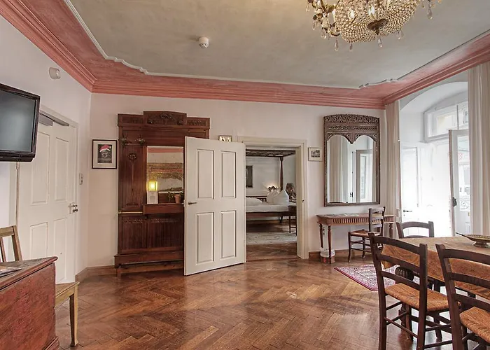 Hotel Orphee - Kleines Haus 3*