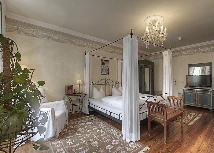 Hotel Orphee - Kleines Haus